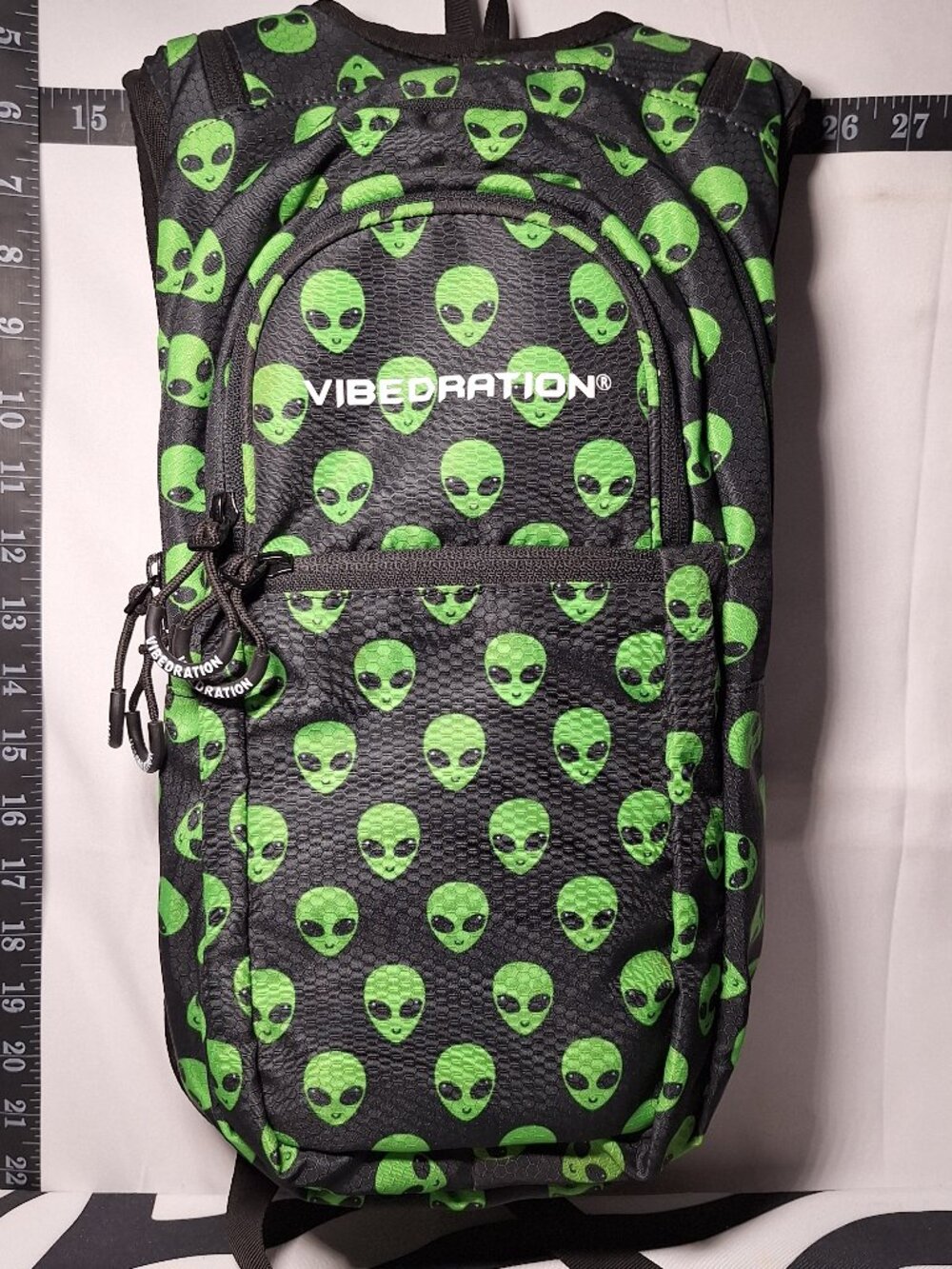 Vibedration Hydration Backpack w/o bladder - Aliens